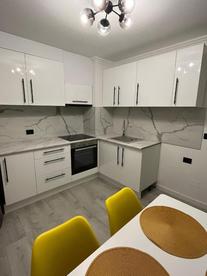 Ely Apartaments Borşa Exterior foto